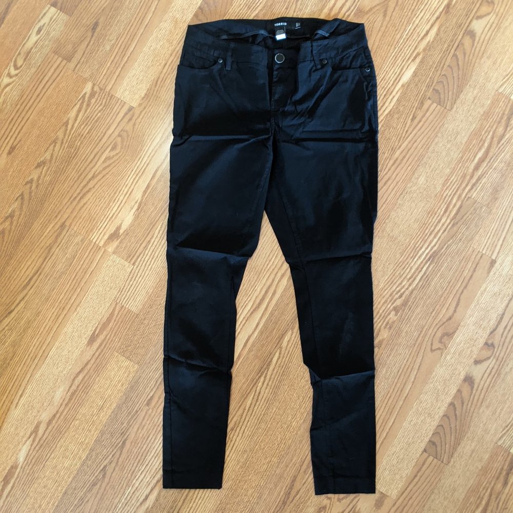 Black Skinny Black Pants 14XT, Stretchy Material